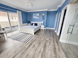 Photo 34- click for photo gallery